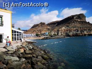 [P24] Puerto de Mogan; vedere spre plajă de pe digul de unde pleacă micile ambarcațiuni » foto by crismis
 - 
<span class="allrVoted glyphicon glyphicon-heart hidden" id="av1287249"></span>
<a class="m-l-10 hidden" id="sv1287249" onclick="voting_Foto_DelVot(,1287249,13127)" role="button">șterge vot <span class="glyphicon glyphicon-remove"></span></a>
<a id="v91287249" class=" c-red"  onclick="voting_Foto_SetVot(1287249)" role="button"><span class="glyphicon glyphicon-heart-empty"></span> <b>LIKE</b> = Votează poza</a> <img class="hidden"  id="f1287249W9" src="/imagini/loader.gif" border="0" /><span class="AjErrMes hidden" id="e1287249ErM"></span>