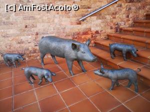 [P74] Ingenio, și el un oraș al statuilor (semnificația n-o cunosc) » foto by crismis
 - 
<span class="allrVoted glyphicon glyphicon-heart hidden" id="av1290221"></span>
<a class="m-l-10 hidden" id="sv1290221" onclick="voting_Foto_DelVot(,1290221,13127)" role="button">șterge vot <span class="glyphicon glyphicon-remove"></span></a>
<a id="v91290221" class=" c-red"  onclick="voting_Foto_SetVot(1290221)" role="button"><span class="glyphicon glyphicon-heart-empty"></span> <b>LIKE</b> = Votează poza</a> <img class="hidden"  id="f1290221W9" src="/imagini/loader.gif" border="0" /><span class="AjErrMes hidden" id="e1290221ErM"></span>