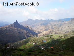 [P25] Din fericire, soarele învinge norii! (Roque Nublo în stânga imaginii) » foto by crismis
 - 
<span class="allrVoted glyphicon glyphicon-heart hidden" id="av1291933"></span>
<a class="m-l-10 hidden" id="sv1291933" onclick="voting_Foto_DelVot(,1291933,13127)" role="button">șterge vot <span class="glyphicon glyphicon-remove"></span></a>
<a id="v91291933" class=" c-red"  onclick="voting_Foto_SetVot(1291933)" role="button"><span class="glyphicon glyphicon-heart-empty"></span> <b>LIKE</b> = Votează poza</a> <img class="hidden"  id="f1291933W9" src="/imagini/loader.gif" border="0" /><span class="AjErrMes hidden" id="e1291933ErM"></span>