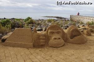 [P01] Maspalomas-sculpturi in nisip la intrarea pe plaja » foto by osna
 - 
<span class="allrVoted glyphicon glyphicon-heart hidden" id="av553155"></span>
<a class="m-l-10 hidden" id="sv553155" onclick="voting_Foto_DelVot(,553155,13127)" role="button">șterge vot <span class="glyphicon glyphicon-remove"></span></a>
<a id="v9553155" class=" c-red"  onclick="voting_Foto_SetVot(553155)" role="button"><span class="glyphicon glyphicon-heart-empty"></span> <b>LIKE</b> = Votează poza</a> <img class="hidden"  id="f553155W9" src="/imagini/loader.gif" border="0" /><span class="AjErrMes hidden" id="e553155ErM"></span>