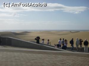 [P03] 3. Împrejmuirea din beton care separă perimetrul hotelului de dune, el fiind ultima construcție.  » foto by doinafil
 - 
<span class="allrVoted glyphicon glyphicon-heart hidden" id="av945404"></span>
<a class="m-l-10 hidden" id="sv945404" onclick="voting_Foto_DelVot(,945404,13127)" role="button">șterge vot <span class="glyphicon glyphicon-remove"></span></a>
<a id="v9945404" class=" c-red"  onclick="voting_Foto_SetVot(945404)" role="button"><span class="glyphicon glyphicon-heart-empty"></span> <b>LIKE</b> = Votează poza</a> <img class="hidden"  id="f945404W9" src="/imagini/loader.gif" border="0" /><span class="AjErrMes hidden" id="e945404ErM"></span>