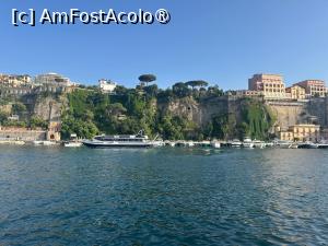 [P07] Sorrento de pe mare » foto by MaraMura
 - 
<span class="allrVoted glyphicon glyphicon-heart hidden" id="av1489022"></span>
<a class="m-l-10 hidden" id="sv1489022" onclick="voting_Foto_DelVot(,1489022,13144)" role="button">șterge vot <span class="glyphicon glyphicon-remove"></span></a>
<a id="v91489022" class=" c-red"  onclick="voting_Foto_SetVot(1489022)" role="button"><span class="glyphicon glyphicon-heart-empty"></span> <b>LIKE</b> = Votează poza</a> <img class="hidden"  id="f1489022W9" src="/imagini/loader.gif" border="0" /><span class="AjErrMes hidden" id="e1489022ErM"></span>