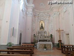 [P15] interior din biserica Sf. Maria Carmine » foto by amero
 - 
<span class="allrVoted glyphicon glyphicon-heart hidden" id="av570980"></span>
<a class="m-l-10 hidden" id="sv570980" onclick="voting_Foto_DelVot(,570980,13144)" role="button">șterge vot <span class="glyphicon glyphicon-remove"></span></a>
<a id="v9570980" class=" c-red"  onclick="voting_Foto_SetVot(570980)" role="button"><span class="glyphicon glyphicon-heart-empty"></span> <b>LIKE</b> = Votează poza</a> <img class="hidden"  id="f570980W9" src="/imagini/loader.gif" border="0" /><span class="AjErrMes hidden" id="e570980ErM"></span>