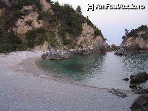 [P119] Piso Kryoneri beach » foto by ionescunic
 - 
<span class="allrVoted glyphicon glyphicon-heart hidden" id="av402583"></span>
<a class="m-l-10 hidden" id="sv402583" onclick="voting_Foto_DelVot(,402583,13156)" role="button">șterge vot <span class="glyphicon glyphicon-remove"></span></a>
<a id="v9402583" class=" c-red"  onclick="voting_Foto_SetVot(402583)" role="button"><span class="glyphicon glyphicon-heart-empty"></span> <b>LIKE</b> = Votează poza</a> <img class="hidden"  id="f402583W9" src="/imagini/loader.gif" border="0" /><span class="AjErrMes hidden" id="e402583ErM"></span>