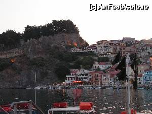 [P12] Castelul din Parga vazut din port » foto by ionescunic
 - 
<span class="allrVoted glyphicon glyphicon-heart hidden" id="av402476"></span>
<a class="m-l-10 hidden" id="sv402476" onclick="voting_Foto_DelVot(,402476,13156)" role="button">șterge vot <span class="glyphicon glyphicon-remove"></span></a>
<a id="v9402476" class=" c-red"  onclick="voting_Foto_SetVot(402476)" role="button"><span class="glyphicon glyphicon-heart-empty"></span> <b>LIKE</b> = Votează poza</a> <img class="hidden"  id="f402476W9" src="/imagini/loader.gif" border="0" /><span class="AjErrMes hidden" id="e402476ErM"></span>