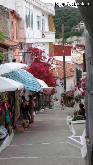 [P13] Parga - și străduțele sale înguste...  » foto by Dragoș_MD
 - 
<span class="allrVoted glyphicon glyphicon-heart hidden" id="av424600"></span>
<a class="m-l-10 hidden" id="sv424600" onclick="voting_Foto_DelVot(,424600,13156)" role="button">șterge vot <span class="glyphicon glyphicon-remove"></span></a>
<a id="v9424600" class=" c-red"  onclick="voting_Foto_SetVot(424600)" role="button"><span class="glyphicon glyphicon-heart-empty"></span> <b>LIKE</b> = Votează poza</a> <img class="hidden"  id="f424600W9" src="/imagini/loader.gif" border="0" /><span class="AjErrMes hidden" id="e424600ErM"></span>