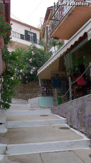 [P14] Parga - și străduțele sale înguste...  » foto by Dragoș_MD
 - 
<span class="allrVoted glyphicon glyphicon-heart hidden" id="av424601"></span>
<a class="m-l-10 hidden" id="sv424601" onclick="voting_Foto_DelVot(,424601,13156)" role="button">șterge vot <span class="glyphicon glyphicon-remove"></span></a>
<a id="v9424601" class=" c-red"  onclick="voting_Foto_SetVot(424601)" role="button"><span class="glyphicon glyphicon-heart-empty"></span> <b>LIKE</b> = Votează poza</a> <img class="hidden"  id="f424601W9" src="/imagini/loader.gif" border="0" /><span class="AjErrMes hidden" id="e424601ErM"></span>