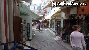 [P23] Parga - și străduțele sale înguste...  » foto by Dragoș_MD
 - 
<span class="allrVoted glyphicon glyphicon-heart hidden" id="av424610"></span>
<a class="m-l-10 hidden" id="sv424610" onclick="voting_Foto_DelVot(,424610,13156)" role="button">șterge vot <span class="glyphicon glyphicon-remove"></span></a>
<a id="v9424610" class=" c-red"  onclick="voting_Foto_SetVot(424610)" role="button"><span class="glyphicon glyphicon-heart-empty"></span> <b>LIKE</b> = Votează poza</a> <img class="hidden"  id="f424610W9" src="/imagini/loader.gif" border="0" /><span class="AjErrMes hidden" id="e424610ErM"></span>