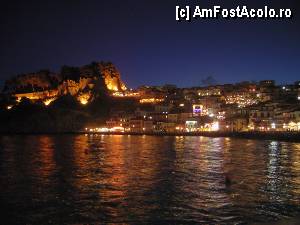 [P32] Parga - centrul și cetatea by night » foto by Dragoș_MD
 - 
<span class="allrVoted glyphicon glyphicon-heart hidden" id="av424619"></span>
<a class="m-l-10 hidden" id="sv424619" onclick="voting_Foto_DelVot(,424619,13156)" role="button">șterge vot <span class="glyphicon glyphicon-remove"></span></a>
<a id="v9424619" class=" c-red"  onclick="voting_Foto_SetVot(424619)" role="button"><span class="glyphicon glyphicon-heart-empty"></span> <b>LIKE</b> = Votează poza</a> <img class="hidden"  id="f424619W9" src="/imagini/loader.gif" border="0" /><span class="AjErrMes hidden" id="e424619ErM"></span>