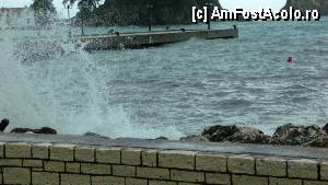 [P35] Parga - faleza biciuită de marea furioasă » foto by Dragoș_MD
 - 
<span class="allrVoted glyphicon glyphicon-heart hidden" id="av424622"></span>
<a class="m-l-10 hidden" id="sv424622" onclick="voting_Foto_DelVot(,424622,13156)" role="button">șterge vot <span class="glyphicon glyphicon-remove"></span></a>
<a id="v9424622" class=" c-red"  onclick="voting_Foto_SetVot(424622)" role="button"><span class="glyphicon glyphicon-heart-empty"></span> <b>LIKE</b> = Votează poza</a> <img class="hidden"  id="f424622W9" src="/imagini/loader.gif" border="0" /><span class="AjErrMes hidden" id="e424622ErM"></span>