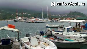 [P39] Parga - marina din golful plajei Valtos » foto by Dragoș_MD
 - 
<span class="allrVoted glyphicon glyphicon-heart hidden" id="av424626"></span>
<a class="m-l-10 hidden" id="sv424626" onclick="voting_Foto_DelVot(,424626,13156)" role="button">șterge vot <span class="glyphicon glyphicon-remove"></span></a>
<a id="v9424626" class=" c-red"  onclick="voting_Foto_SetVot(424626)" role="button"><span class="glyphicon glyphicon-heart-empty"></span> <b>LIKE</b> = Votează poza</a> <img class="hidden"  id="f424626W9" src="/imagini/loader.gif" border="0" /><span class="AjErrMes hidden" id="e424626ErM"></span>