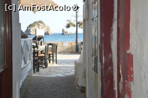[P08] O altă frumoasă terasă pe strada care urcă la Fortăreaţa Veneţiană din oraşelul staţiune Parga, Grecia.  » foto by traian.leuca †
 - 
<span class="allrVoted glyphicon glyphicon-heart hidden" id="av1072900"></span>
<a class="m-l-10 hidden" id="sv1072900" onclick="voting_Foto_DelVot(,1072900,13156)" role="button">șterge vot <span class="glyphicon glyphicon-remove"></span></a>
<a id="v91072900" class=" c-red"  onclick="voting_Foto_SetVot(1072900)" role="button"><span class="glyphicon glyphicon-heart-empty"></span> <b>LIKE</b> = Votează poza</a> <img class="hidden"  id="f1072900W9" src="/imagini/loader.gif" border="0" /><span class="AjErrMes hidden" id="e1072900ErM"></span>