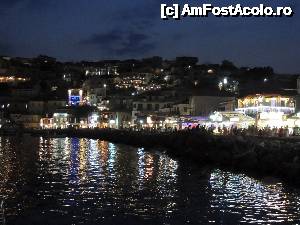 [P03] In Parga viata isi incetineste cursul doar spre orele mici ale zilei.  » foto by EmilianM
 - 
<span class="allrVoted glyphicon glyphicon-heart hidden" id="av483187"></span>
<a class="m-l-10 hidden" id="sv483187" onclick="voting_Foto_DelVot(,483187,13156)" role="button">șterge vot <span class="glyphicon glyphicon-remove"></span></a>
<a id="v9483187" class=" c-red"  onclick="voting_Foto_SetVot(483187)" role="button"><span class="glyphicon glyphicon-heart-empty"></span> <b>LIKE</b> = Votează poza</a> <img class="hidden"  id="f483187W9" src="/imagini/loader.gif" border="0" /><span class="AjErrMes hidden" id="e483187ErM"></span>