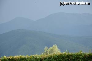 [P13] 13 - Muntii vazuti din curtea pensiunii Natura » foto by Wayfarer
 - 
<span class="allrVoted glyphicon glyphicon-heart hidden" id="av671202"></span>
<a class="m-l-10 hidden" id="sv671202" onclick="voting_Foto_DelVot(,671202,13169)" role="button">șterge vot <span class="glyphicon glyphicon-remove"></span></a>
<a id="v9671202" class=" c-red"  onclick="voting_Foto_SetVot(671202)" role="button"><span class="glyphicon glyphicon-heart-empty"></span> <b>LIKE</b> = Votează poza</a> <img class="hidden"  id="f671202W9" src="/imagini/loader.gif" border="0" /><span class="AjErrMes hidden" id="e671202ErM"></span>