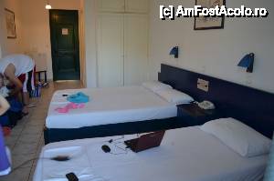 [P07] Hotel Santa Marina-camera triplă, pat matrimonial şi unul single » foto by krisztike
 - 
<span class="allrVoted glyphicon glyphicon-heart hidden" id="av458021"></span>
<a class="m-l-10 hidden" id="sv458021" onclick="voting_Foto_DelVot(,458021,13196)" role="button">șterge vot <span class="glyphicon glyphicon-remove"></span></a>
<a id="v9458021" class=" c-red"  onclick="voting_Foto_SetVot(458021)" role="button"><span class="glyphicon glyphicon-heart-empty"></span> <b>LIKE</b> = Votează poza</a> <img class="hidden"  id="f458021W9" src="/imagini/loader.gif" border="0" /><span class="AjErrMes hidden" id="e458021ErM"></span>