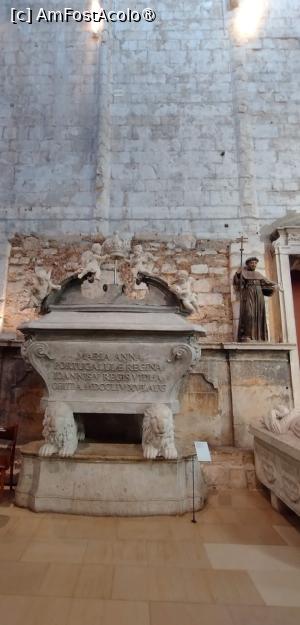 [P34] Sala 3. Mormântul reginei Dona Maria de Austria (1708 - 1754), soția regelui Ioan al IV-lea Restauratorul. » foto by ovidiuyepi
 - 
<span class="allrVoted glyphicon glyphicon-heart hidden" id="av1402056"></span>
<a class="m-l-10 hidden" id="sv1402056" onclick="voting_Foto_DelVot(,1402056,13214)" role="button">șterge vot <span class="glyphicon glyphicon-remove"></span></a>
<a id="v91402056" class=" c-red"  onclick="voting_Foto_SetVot(1402056)" role="button"><span class="glyphicon glyphicon-heart-empty"></span> <b>LIKE</b> = Votează poza</a> <img class="hidden"  id="f1402056W9" src="/imagini/loader.gif" border="0" /><span class="AjErrMes hidden" id="e1402056ErM"></span>