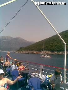 [P01] Croaziera cu vaporul Budva - Kotor, plecarea din Budva » foto by presario
 - 
<span class="allrVoted glyphicon glyphicon-heart hidden" id="av43214"></span>
<a class="m-l-10 hidden" id="sv43214" onclick="voting_Foto_DelVot(,43214,13250)" role="button">șterge vot <span class="glyphicon glyphicon-remove"></span></a>
<a id="v943214" class=" c-red"  onclick="voting_Foto_SetVot(43214)" role="button"><span class="glyphicon glyphicon-heart-empty"></span> <b>LIKE</b> = Votează poza</a> <img class="hidden"  id="f43214W9" src="/imagini/loader.gif" border="0" /><span class="AjErrMes hidden" id="e43214ErM"></span>