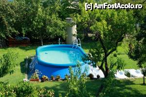 [P21] Piscina si sezlongurile vazute de sus » foto by ariciu*
 - 
<span class="allrVoted glyphicon glyphicon-heart hidden" id="av467640"></span>
<a class="m-l-10 hidden" id="sv467640" onclick="voting_Foto_DelVot(,467640,13257)" role="button">șterge vot <span class="glyphicon glyphicon-remove"></span></a>
<a id="v9467640" class=" c-red"  onclick="voting_Foto_SetVot(467640)" role="button"><span class="glyphicon glyphicon-heart-empty"></span> <b>LIKE</b> = Votează poza</a> <img class="hidden"  id="f467640W9" src="/imagini/loader.gif" border="0" /><span class="AjErrMes hidden" id="e467640ErM"></span>