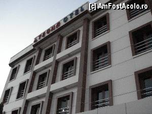 [P26] Hotel Teona 3*, Izmit - în centru se afla camera noastră » foto by nicole33
 - 
<span class="allrVoted glyphicon glyphicon-heart hidden" id="av386658"></span>
<a class="m-l-10 hidden" id="sv386658" onclick="voting_Foto_DelVot(,386658,13260)" role="button">șterge vot <span class="glyphicon glyphicon-remove"></span></a>
<a id="v9386658" class=" c-red"  onclick="voting_Foto_SetVot(386658)" role="button"><span class="glyphicon glyphicon-heart-empty"></span> <b>LIKE</b> = Votează poza</a> <img class="hidden"  id="f386658W9" src="/imagini/loader.gif" border="0" /><span class="AjErrMes hidden" id="e386658ErM"></span>