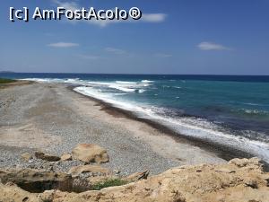 [P43] Peninsula Akamas; vedere spre stânga de pe promontoriul stâncos, când am crezut că am ajuns la Lara » foto by crismis
 - 
<span class="allrVoted glyphicon glyphicon-heart hidden" id="av994612"></span>
<a class="m-l-10 hidden" id="sv994612" onclick="voting_Foto_DelVot(,994612,13279)" role="button">șterge vot <span class="glyphicon glyphicon-remove"></span></a>
<a id="v9994612" class=" c-red"  onclick="voting_Foto_SetVot(994612)" role="button"><span class="glyphicon glyphicon-heart-empty"></span> <b>LIKE</b> = Votează poza</a> <img class="hidden"  id="f994612W9" src="/imagini/loader.gif" border="0" /><span class="AjErrMes hidden" id="e994612ErM"></span>