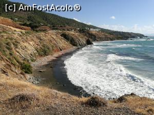 [P76] Pe coasta vestică a Ciprului; dincolo de promontoriul din față e Paradise Beach (se ajunge doar pe jos)  » foto by crismis
 - 
<span class="allrVoted glyphicon glyphicon-heart hidden" id="av994661"></span>
<a class="m-l-10 hidden" id="sv994661" onclick="voting_Foto_DelVot(,994661,13279)" role="button">șterge vot <span class="glyphicon glyphicon-remove"></span></a>
<a id="v9994661" class=" c-red"  onclick="voting_Foto_SetVot(994661)" role="button"><span class="glyphicon glyphicon-heart-empty"></span> <b>LIKE</b> = Votează poza</a> <img class="hidden"  id="f994661W9" src="/imagini/loader.gif" border="0" /><span class="AjErrMes hidden" id="e994661ErM"></span>