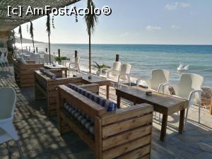 [P84] Kato Pirgos, terasa Grapes by the Sea » foto by crismis
 - 
<span class="allrVoted glyphicon glyphicon-heart hidden" id="av994669"></span>
<a class="m-l-10 hidden" id="sv994669" onclick="voting_Foto_DelVot(,994669,13279)" role="button">șterge vot <span class="glyphicon glyphicon-remove"></span></a>
<a id="v9994669" class=" c-red"  onclick="voting_Foto_SetVot(994669)" role="button"><span class="glyphicon glyphicon-heart-empty"></span> <b>LIKE</b> = Votează poza</a> <img class="hidden"  id="f994669W9" src="/imagini/loader.gif" border="0" /><span class="AjErrMes hidden" id="e994669ErM"></span>