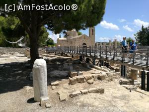 [P26] Situl arheologic al vechii catedrale episcopale a Pafosului; Stâlpul lui Pavel » foto by crismis
 - 
<span class="allrVoted glyphicon glyphicon-heart hidden" id="av997843"></span>
<a class="m-l-10 hidden" id="sv997843" onclick="voting_Foto_DelVot(,997843,13279)" role="button">șterge vot <span class="glyphicon glyphicon-remove"></span></a>
<a id="v9997843" class=" c-red"  onclick="voting_Foto_SetVot(997843)" role="button"><span class="glyphicon glyphicon-heart-empty"></span> <b>LIKE</b> = Votează poza</a> <img class="hidden"  id="f997843W9" src="/imagini/loader.gif" border="0" /><span class="AjErrMes hidden" id="e997843ErM"></span>