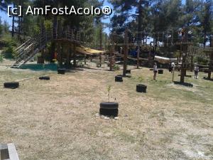 [P31] Parcul de aventură din Platres, cea mai renumită stațiune din munții Trodos.  » foto by Aurici
 - 
<span class="allrVoted glyphicon glyphicon-heart hidden" id="av757712"></span>
<a class="m-l-10 hidden" id="sv757712" onclick="voting_Foto_DelVot(,757712,13279)" role="button">șterge vot <span class="glyphicon glyphicon-remove"></span></a>
<a id="v9757712" class=" c-red"  onclick="voting_Foto_SetVot(757712)" role="button"><span class="glyphicon glyphicon-heart-empty"></span> <b>LIKE</b> = Votează poza</a> <img class="hidden"  id="f757712W9" src="/imagini/loader.gif" border="0" /><span class="AjErrMes hidden" id="e757712ErM"></span>