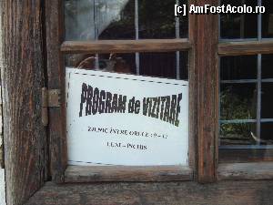 [P22] Programul de vizitare pentru Casa Memorială ”Moș Ion Roată”.  » foto by Floryn81
 - 
<span class="allrVoted glyphicon glyphicon-heart hidden" id="av387977"></span>
<a class="m-l-10 hidden" id="sv387977" onclick="voting_Foto_DelVot(,387977,13284)" role="button">șterge vot <span class="glyphicon glyphicon-remove"></span></a>
<a id="v9387977" class=" c-red"  onclick="voting_Foto_SetVot(387977)" role="button"><span class="glyphicon glyphicon-heart-empty"></span> <b>LIKE</b> = Votează poza</a> <img class="hidden"  id="f387977W9" src="/imagini/loader.gif" border="0" /><span class="AjErrMes hidden" id="e387977ErM"></span>