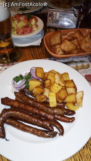 [P04] restaurant dinar!! 15 ron » foto by gcristian
 - 
<span class="allrVoted glyphicon glyphicon-heart hidden" id="av1045365"></span>
<a class="m-l-10 hidden" id="sv1045365" onclick="voting_Foto_DelVot(,1045365,13288)" role="button">șterge vot <span class="glyphicon glyphicon-remove"></span></a>
<a id="v91045365" class=" c-red"  onclick="voting_Foto_SetVot(1045365)" role="button"><span class="glyphicon glyphicon-heart-empty"></span> <b>LIKE</b> = Votează poza</a> <img class="hidden"  id="f1045365W9" src="/imagini/loader.gif" border="0" /><span class="AjErrMes hidden" id="e1045365ErM"></span>