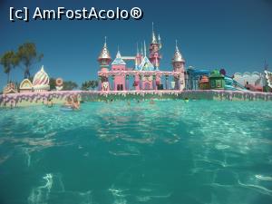 [P02] Candyland - fericita in piscina cu valuri » foto by elenaadina
 - 
<span class="allrVoted glyphicon glyphicon-heart hidden" id="av1329025"></span>
<a class="m-l-10 hidden" id="sv1329025" onclick="voting_Foto_DelVot(,1329025,13312)" role="button">șterge vot <span class="glyphicon glyphicon-remove"></span></a>
<a id="v91329025" class=" c-red"  onclick="voting_Foto_SetVot(1329025)" role="button"><span class="glyphicon glyphicon-heart-empty"></span> <b>LIKE</b> = Votează poza</a> <img class="hidden"  id="f1329025W9" src="/imagini/loader.gif" border="0" /><span class="AjErrMes hidden" id="e1329025ErM"></span>