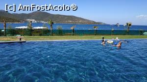 [P60] piscina infinita » foto by elenaadina
 - 
<span class="allrVoted glyphicon glyphicon-heart hidden" id="av1329083"></span>
<a class="m-l-10 hidden" id="sv1329083" onclick="voting_Foto_DelVot(,1329083,13312)" role="button">șterge vot <span class="glyphicon glyphicon-remove"></span></a>
<a id="v91329083" class=" c-red"  onclick="voting_Foto_SetVot(1329083)" role="button"><span class="glyphicon glyphicon-heart-empty"></span> <b>LIKE</b> = Votează poza</a> <img class="hidden"  id="f1329083W9" src="/imagini/loader.gif" border="0" /><span class="AjErrMes hidden" id="e1329083ErM"></span>