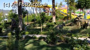[P85] in parcul cu dinozauri » foto by elenaadina
 - 
<span class="allrVoted glyphicon glyphicon-heart hidden" id="av1329108"></span>
<a class="m-l-10 hidden" id="sv1329108" onclick="voting_Foto_DelVot(,1329108,13312)" role="button">șterge vot <span class="glyphicon glyphicon-remove"></span></a>
<a id="v91329108" class=" c-red"  onclick="voting_Foto_SetVot(1329108)" role="button"><span class="glyphicon glyphicon-heart-empty"></span> <b>LIKE</b> = Votează poza</a> <img class="hidden"  id="f1329108W9" src="/imagini/loader.gif" border="0" /><span class="AjErrMes hidden" id="e1329108ErM"></span>