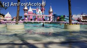 [P88] piscina cu valuri » foto by elenaadina
 - 
<span class="allrVoted glyphicon glyphicon-heart hidden" id="av1329111"></span>
<a class="m-l-10 hidden" id="sv1329111" onclick="voting_Foto_DelVot(,1329111,13312)" role="button">șterge vot <span class="glyphicon glyphicon-remove"></span></a>
<a id="v91329111" class=" c-red"  onclick="voting_Foto_SetVot(1329111)" role="button"><span class="glyphicon glyphicon-heart-empty"></span> <b>LIKE</b> = Votează poza</a> <img class="hidden"  id="f1329111W9" src="/imagini/loader.gif" border="0" /><span class="AjErrMes hidden" id="e1329111ErM"></span>
