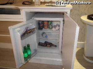 [P06] minibarul » foto by cornelstan
 - 
<span class="allrVoted glyphicon glyphicon-heart hidden" id="av557176"></span>
<a class="m-l-10 hidden" id="sv557176" onclick="voting_Foto_DelVot(,557176,13313)" role="button">șterge vot <span class="glyphicon glyphicon-remove"></span></a>
<a id="v9557176" class=" c-red"  onclick="voting_Foto_SetVot(557176)" role="button"><span class="glyphicon glyphicon-heart-empty"></span> <b>LIKE</b> = Votează poza</a> <img class="hidden"  id="f557176W9" src="/imagini/loader.gif" border="0" /><span class="AjErrMes hidden" id="e557176ErM"></span>