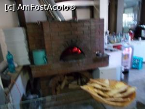 [P20] Cuptorul in care se coceau focaccia » foto by Zoazore
 - 
<span class="allrVoted glyphicon glyphicon-heart hidden" id="av1331976"></span>
<a class="m-l-10 hidden" id="sv1331976" onclick="voting_Foto_DelVot(,1331976,13316)" role="button">șterge vot <span class="glyphicon glyphicon-remove"></span></a>
<a id="v91331976" class=" c-red"  onclick="voting_Foto_SetVot(1331976)" role="button"><span class="glyphicon glyphicon-heart-empty"></span> <b>LIKE</b> = Votează poza</a> <img class="hidden"  id="f1331976W9" src="/imagini/loader.gif" border="0" /><span class="AjErrMes hidden" id="e1331976ErM"></span>