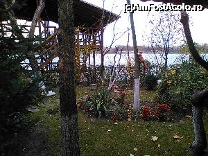 [P27] In curtea interioara a Hotelului Insula!  » foto by mihaela p
 - 
<span class="allrVoted glyphicon glyphicon-heart hidden" id="av701309"></span>
<a class="m-l-10 hidden" id="sv701309" onclick="voting_Foto_DelVot(,701309,13325)" role="button">șterge vot <span class="glyphicon glyphicon-remove"></span></a>
<a id="v9701309" class=" c-red"  onclick="voting_Foto_SetVot(701309)" role="button"><span class="glyphicon glyphicon-heart-empty"></span> <b>LIKE</b> = Votează poza</a> <img class="hidden"  id="f701309W9" src="/imagini/loader.gif" border="0" /><span class="AjErrMes hidden" id="e701309ErM"></span>