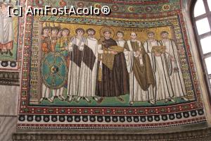 [P47] Ravenna, Bazilica San Vitale, Împăratu Iustinian I și alaiul lui » foto by mprofeanu
 - 
<span class="allrVoted glyphicon glyphicon-heart hidden" id="av1348828"></span>
<a class="m-l-10 hidden" id="sv1348828" onclick="voting_Foto_DelVot(,1348828,13338)" role="button">șterge vot <span class="glyphicon glyphicon-remove"></span></a>
<a id="v91348828" class=" c-red"  onclick="voting_Foto_SetVot(1348828)" role="button"><span class="glyphicon glyphicon-heart-empty"></span> <b>LIKE</b> = Votează poza</a> <img class="hidden"  id="f1348828W9" src="/imagini/loader.gif" border="0" /><span class="AjErrMes hidden" id="e1348828ErM"></span>