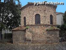 [P03] Baptisterul Arian
[foto preluată de pe internet] » foto by webmaster <span class="label label-default labelC_thin small">NEVOTABILĂ</span>