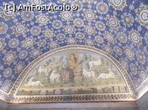 [P13] interior Galla Placidia, Ravenna.  » foto by mihaelavoicu
 - 
<span class="allrVoted glyphicon glyphicon-heart hidden" id="av969250"></span>
<a class="m-l-10 hidden" id="sv969250" onclick="voting_Foto_DelVot(,969250,13338)" role="button">șterge vot <span class="glyphicon glyphicon-remove"></span></a>
<a id="v9969250" class=" c-red"  onclick="voting_Foto_SetVot(969250)" role="button"><span class="glyphicon glyphicon-heart-empty"></span> <b>LIKE</b> = Votează poza</a> <img class="hidden"  id="f969250W9" src="/imagini/loader.gif" border="0" /><span class="AjErrMes hidden" id="e969250ErM"></span>