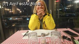[P27] la restaurantul hotelului » foto by robert
 - 
<span class="allrVoted glyphicon glyphicon-heart hidden" id="av1531418"></span>
<a class="m-l-10 hidden" id="sv1531418" onclick="voting_Foto_DelVot(,1531418,13350)" role="button">șterge vot <span class="glyphicon glyphicon-remove"></span></a>
<a id="v91531418" class=" c-red"  onclick="voting_Foto_SetVot(1531418)" role="button"><span class="glyphicon glyphicon-heart-empty"></span> <b>LIKE</b> = Votează poza</a> <img class="hidden"  id="f1531418W9" src="/imagini/loader.gif" border="0" /><span class="AjErrMes hidden" id="e1531418ErM"></span>