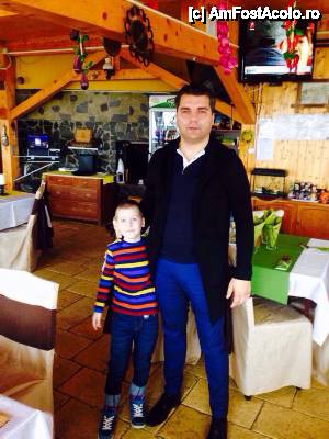 [P04] Restaurantul pensiunii este foarte frumos amenajat, încât te simti ca acasă! Meniul are o diversitate bogata, pentru toate gusturile, ceea ce ne-a bucurat pentru ca am putut mânca si mâncăruri tradiționale, dar si mâncăruri inedite, datorită iscusinței bucătarului!  » foto by George Gxg
 - 
<span class="allrVoted glyphicon glyphicon-heart hidden" id="av617205"></span>
<a class="m-l-10 hidden" id="sv617205" onclick="voting_Foto_DelVot(,617205,13354)" role="button">șterge vot <span class="glyphicon glyphicon-remove"></span></a>
<a id="v9617205" class=" c-red"  onclick="voting_Foto_SetVot(617205)" role="button"><span class="glyphicon glyphicon-heart-empty"></span> <b>LIKE</b> = Votează poza</a> <img class="hidden"  id="f617205W9" src="/imagini/loader.gif" border="0" /><span class="AjErrMes hidden" id="e617205ErM"></span>