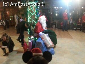 [P04] Moment Mos Crăciun 2017 Alpina Casi » foto by DIAugustin
 - 
<span class="allrVoted glyphicon glyphicon-heart hidden" id="av1050710"></span>
<a class="m-l-10 hidden" id="sv1050710" onclick="voting_Foto_DelVot(,1050710,13354)" role="button">șterge vot <span class="glyphicon glyphicon-remove"></span></a>
<a id="v91050710" class=" c-red"  onclick="voting_Foto_SetVot(1050710)" role="button"><span class="glyphicon glyphicon-heart-empty"></span> <b>LIKE</b> = Votează poza</a> <img class="hidden"  id="f1050710W9" src="/imagini/loader.gif" border="0" /><span class="AjErrMes hidden" id="e1050710ErM"></span>