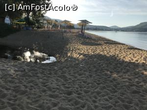 [P07] Dimineața, plaja Toroni » foto by krisstinna
 - 
<span class="allrVoted glyphicon glyphicon-heart hidden" id="av1021471"></span>
<a class="m-l-10 hidden" id="sv1021471" onclick="voting_Foto_DelVot(,1021471,13381)" role="button">șterge vot <span class="glyphicon glyphicon-remove"></span></a>
<a id="v91021471" class=" c-red"  onclick="voting_Foto_SetVot(1021471)" role="button"><span class="glyphicon glyphicon-heart-empty"></span> <b>LIKE</b> = Votează poza</a> <img class="hidden"  id="f1021471W9" src="/imagini/loader.gif" border="0" /><span class="AjErrMes hidden" id="e1021471ErM"></span>