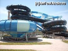 [P29] Kirman Belazur - aquapark are 6 tobogane pentru adulti si 3 pentru copii.  » foto by Andox
 - 
<span class="allrVoted glyphicon glyphicon-heart hidden" id="av420522"></span>
<a class="m-l-10 hidden" id="sv420522" onclick="voting_Foto_DelVot(,420522,13399)" role="button">șterge vot <span class="glyphicon glyphicon-remove"></span></a>
<a id="v9420522" class=" c-red"  onclick="voting_Foto_SetVot(420522)" role="button"><span class="glyphicon glyphicon-heart-empty"></span> <b>LIKE</b> = Votează poza</a> <img class="hidden"  id="f420522W9" src="/imagini/loader.gif" border="0" /><span class="AjErrMes hidden" id="e420522ErM"></span>