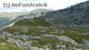 [P27] Căldarea Zănoaga, iar în plan depărtat Căldarea Câlcescu, urmată de Căldarea Iezer » foto by iuliaen
 - 
<span class="allrVoted glyphicon glyphicon-heart hidden" id="av841325"></span>
<a class="m-l-10 hidden" id="sv841325" onclick="voting_Foto_DelVot(,841325,13472)" role="button">șterge vot <span class="glyphicon glyphicon-remove"></span></a>
<a id="v9841325" class=" c-red"  onclick="voting_Foto_SetVot(841325)" role="button"><span class="glyphicon glyphicon-heart-empty"></span> <b>LIKE</b> = Votează poza</a> <img class="hidden"  id="f841325W9" src="/imagini/loader.gif" border="0" /><span class="AjErrMes hidden" id="e841325ErM"></span>