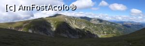 [P05] O panoramă cu căldările glaciare la care nu ajunsesem încă » foto by iuliaen
 - 
<span class="allrVoted glyphicon glyphicon-heart hidden" id="av841299"></span>
<a class="m-l-10 hidden" id="sv841299" onclick="voting_Foto_DelVot(,841299,13472)" role="button">șterge vot <span class="glyphicon glyphicon-remove"></span></a>
<a id="v9841299" class=" c-red"  onclick="voting_Foto_SetVot(841299)" role="button"><span class="glyphicon glyphicon-heart-empty"></span> <b>LIKE</b> = Votează poza</a> <img class="hidden"  id="f841299W9" src="/imagini/loader.gif" border="0" /><span class="AjErrMes hidden" id="e841299ErM"></span>