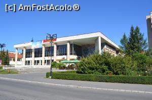 [P14] Casa de Cultura din Zalau » foto by AZE
 - 
<span class="allrVoted glyphicon glyphicon-heart hidden" id="av770309"></span>
<a class="m-l-10 hidden" id="sv770309" onclick="voting_Foto_DelVot(,770309,13499)" role="button">șterge vot <span class="glyphicon glyphicon-remove"></span></a>
<a id="v9770309" class=" c-red"  onclick="voting_Foto_SetVot(770309)" role="button"><span class="glyphicon glyphicon-heart-empty"></span> <b>LIKE</b> = Votează poza</a> <img class="hidden"  id="f770309W9" src="/imagini/loader.gif" border="0" /><span class="AjErrMes hidden" id="e770309ErM"></span>