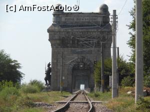 [P10] Cernavodă - Capătul Podului Anghel Saligny.  » foto by iulianic
 - 
<span class="allrVoted glyphicon glyphicon-heart hidden" id="av1039783"></span>
<a class="m-l-10 hidden" id="sv1039783" onclick="voting_Foto_DelVot(,1039783,13516)" role="button">șterge vot <span class="glyphicon glyphicon-remove"></span></a>
<a id="v91039783" class=" c-red"  onclick="voting_Foto_SetVot(1039783)" role="button"><span class="glyphicon glyphicon-heart-empty"></span> <b>LIKE</b> = Votează poza</a> <img class="hidden"  id="f1039783W9" src="/imagini/loader.gif" border="0" /><span class="AjErrMes hidden" id="e1039783ErM"></span>