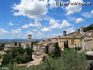 [P07] Vedere din Assisi » foto by rsimona
 - 
<span class="allrVoted glyphicon glyphicon-heart hidden" id="av543920"></span>
<a class="m-l-10 hidden" id="sv543920" onclick="voting_Foto_DelVot(,543920,13517)" role="button">șterge vot <span class="glyphicon glyphicon-remove"></span></a>
<a id="v9543920" class=" c-red"  onclick="voting_Foto_SetVot(543920)" role="button"><span class="glyphicon glyphicon-heart-empty"></span> <b>LIKE</b> = Votează poza</a> <img class="hidden"  id="f543920W9" src="/imagini/loader.gif" border="0" /><span class="AjErrMes hidden" id="e543920ErM"></span>